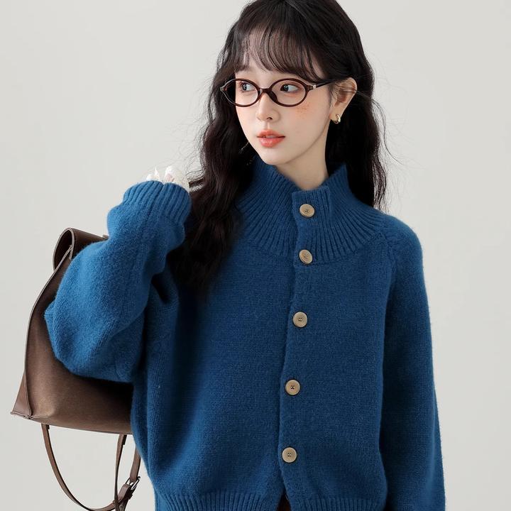 秋冬新款多巴胺立领开衫毛衣女软糯宽松氛围感针织衫潮