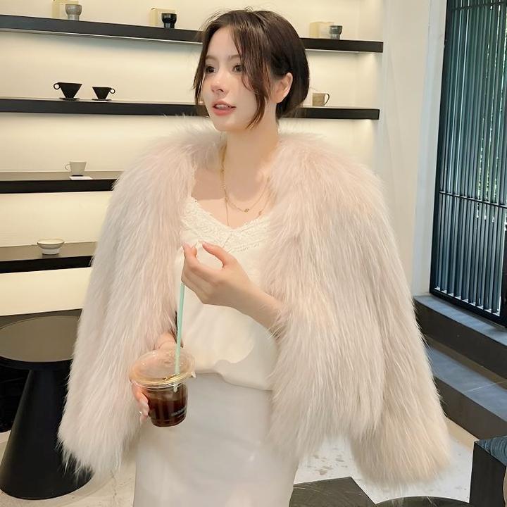 2025新款貉子毛编织白貉短外套女2024秋冬新款网红毛毛大衣短款