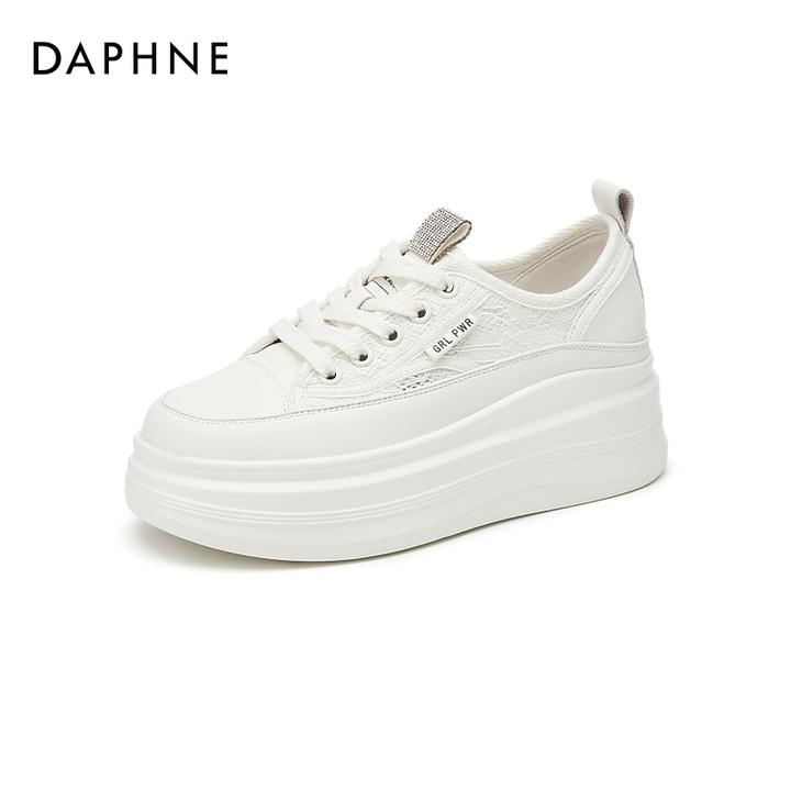 达芙妮秋季新款网面透气内增高厚底松糕小白鞋女款低帮系带休闲鞋