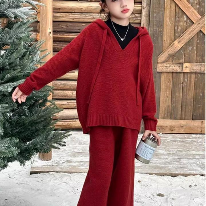 休闲秋冬新款毛衣女童新年红套装洋气新中式儿童纯色阔腿裤两件套