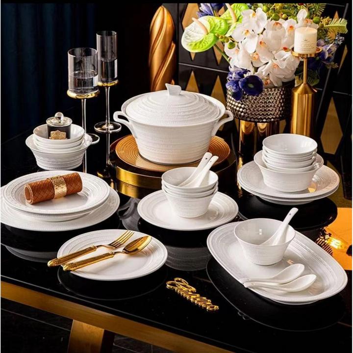 景德镇高白泥高温釉下彩高端小众简约乔迁餐具套装纯白浮雕异型