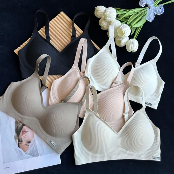 聚拢3D无痕果冻软支撑运动内衣小胸裸感无钢圈文胸提拉法式老钱风