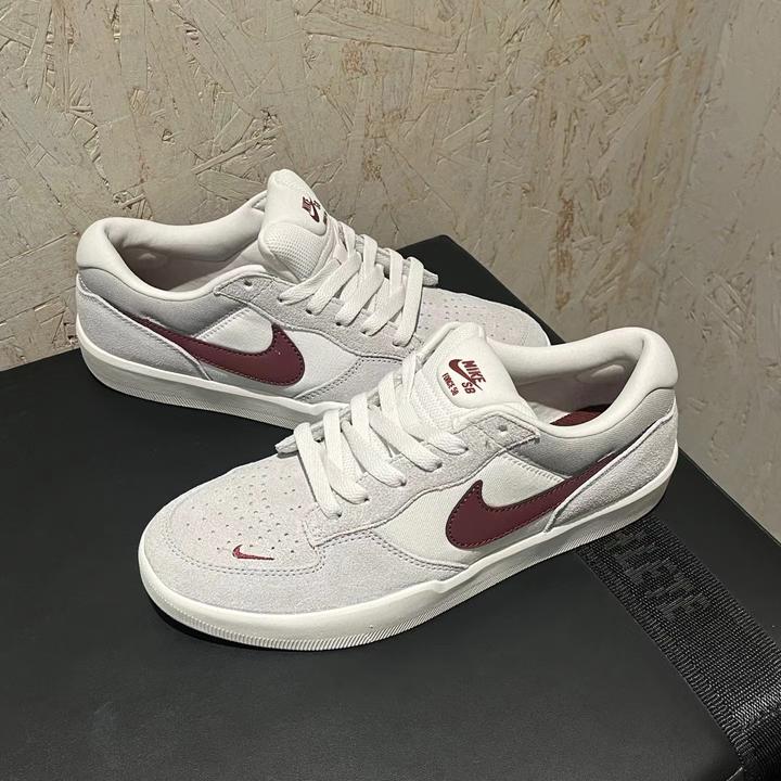 耐克SBForce58舒适耐用防滑耐磨低帮板鞋男女同款灰棕色官方正品