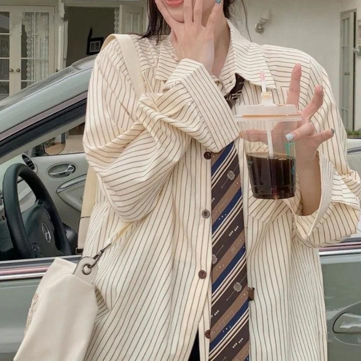 甜美新款气质条纹插肩袖衬衣春秋女休闲学生小众长衣百搭复古上衣