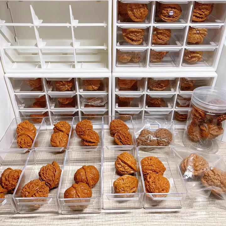 文玩核桃收纳盒透明亚克力格子展示盒佛珠防尘珠宝首饰散珠手镯盒