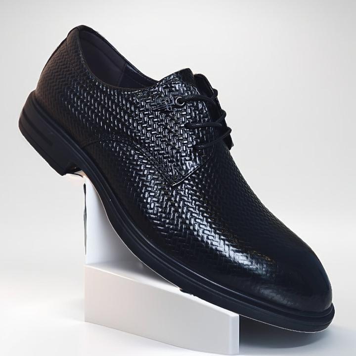 系带商务时尚透气男鞋  كالا خۇرۇم ئاياق