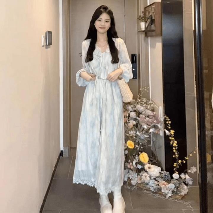 法式长袖新中式扎染蓝色连衣裙子女早秋季2025新款气质长裙小个子