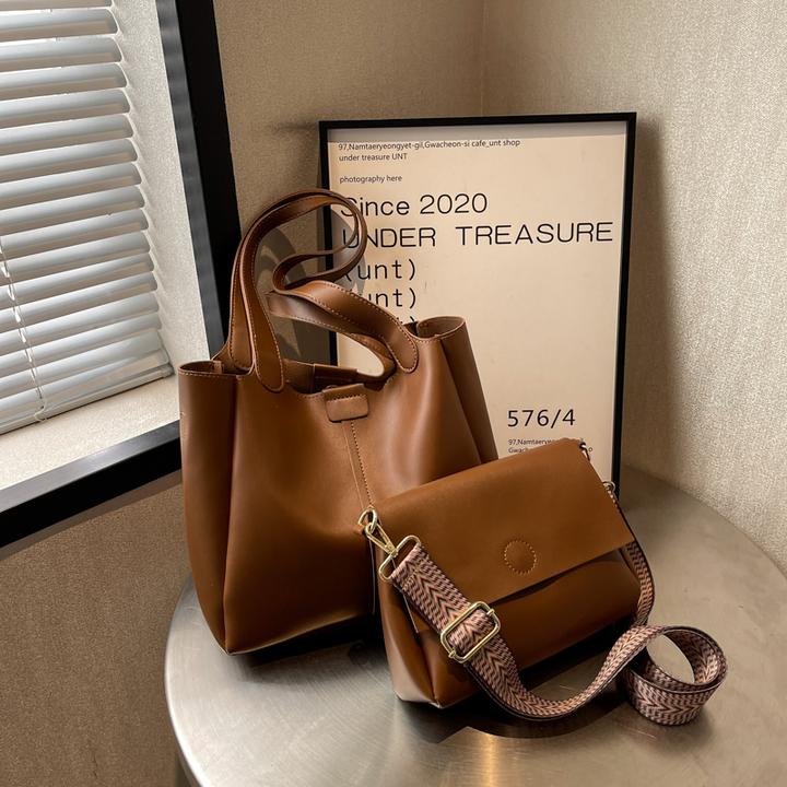 大容量复古休闲女洋气新款休闲时尚百搭韩版斜挎单肩包百搭托特包