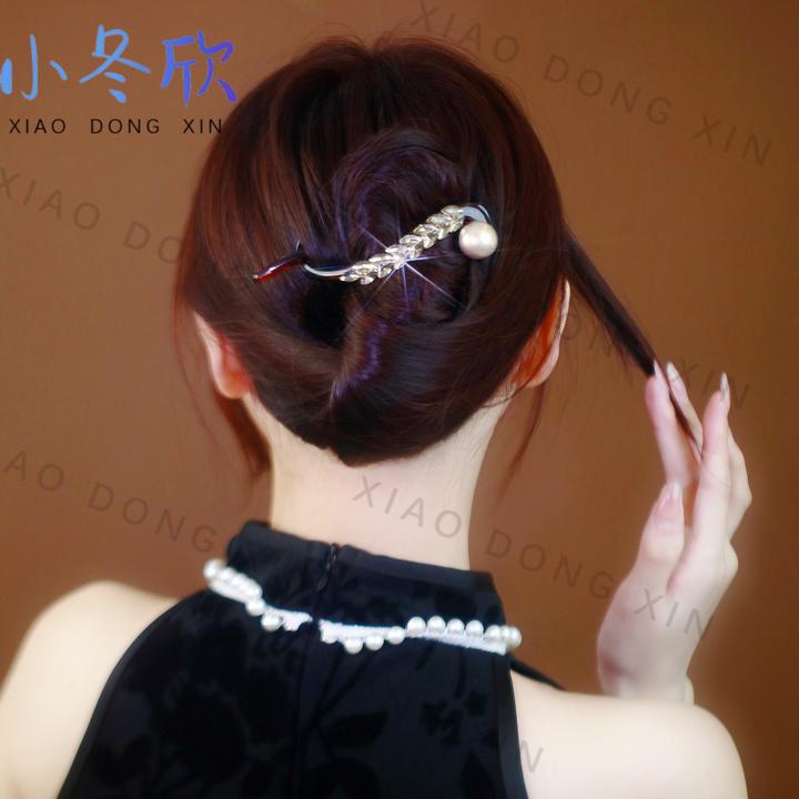 轻奢水钻白月光珍珠发夹女2024新款后脑勺一字盘发抓夹优雅扭扭夹