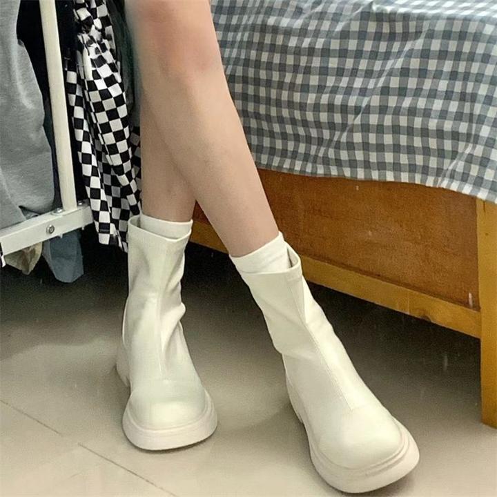 2025马丁靴女秋季新款英伦风时尚百搭小个子厚底粗跟皮短靴高级感