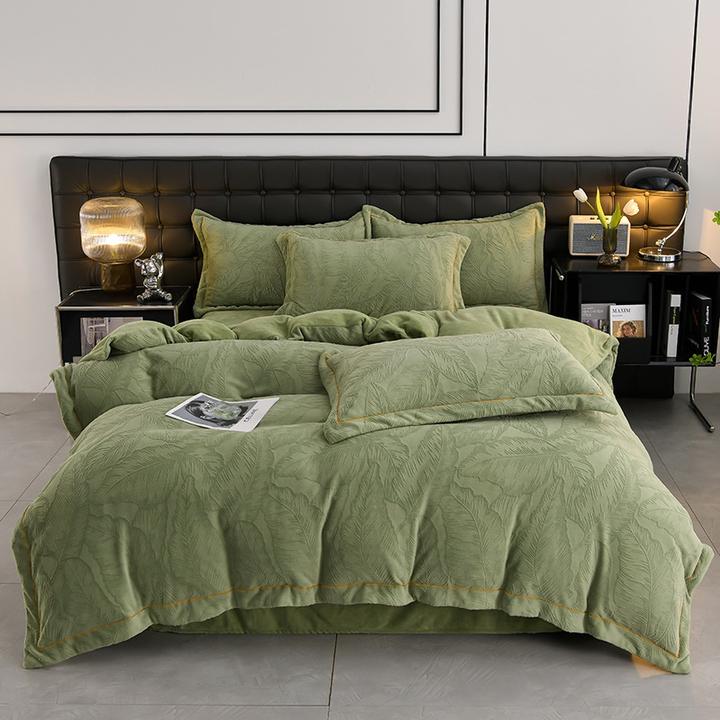 高端床品牛奶绒雕花四件套A类高克重床上用品双面加厚保暖套加绒