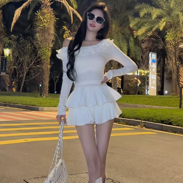 氛围感斜肩拼接荷叶花边针织上衣温柔气质显瘦上衣搭蛋糕裙