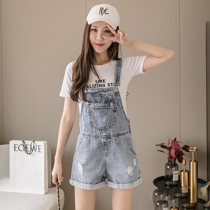 小个子破洞牛仔短裤女2024夏季显瘦卷边直筒磨破背带牛仔阔腿短裤