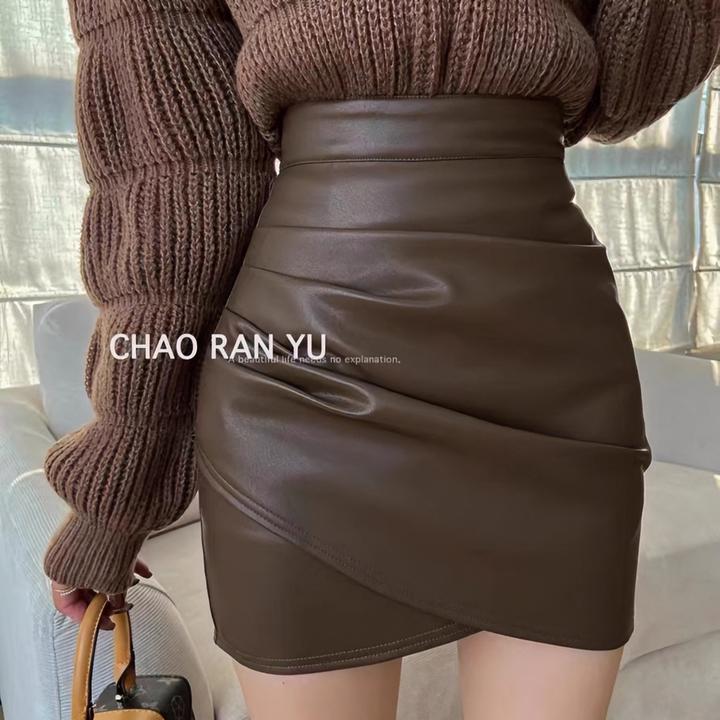 冬季新款女潮不规则高腰百搭包臀裙修身昱瘦PU皮裙时尚褶皱半身裙