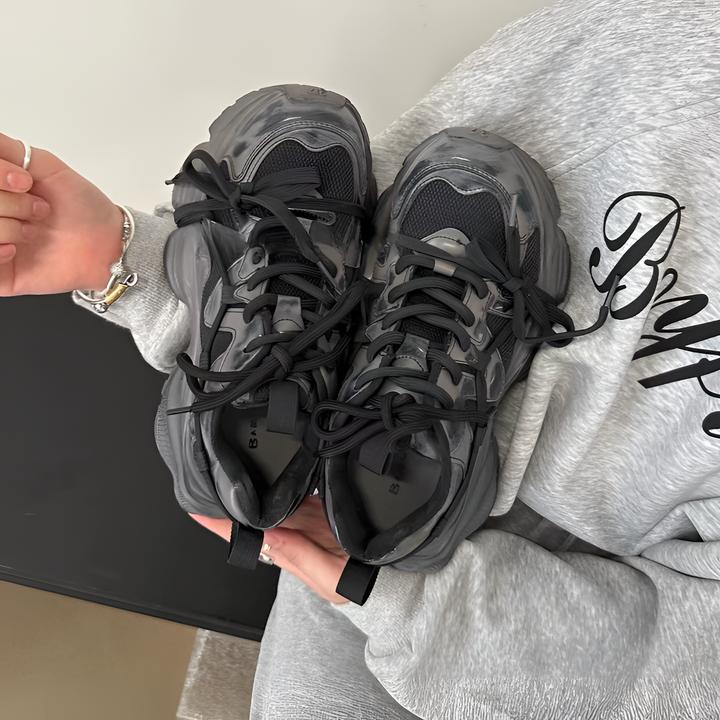 2024年春季真皮女士时尚百搭韩版运动休闲厚底老爹鞋网红潮流黑色