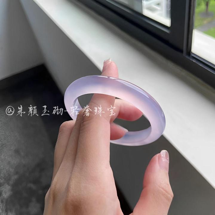 正品高档冰透紫罗兰玉髓手镯马料冰紫春彩玛瑙玉镯礼物多样性发一