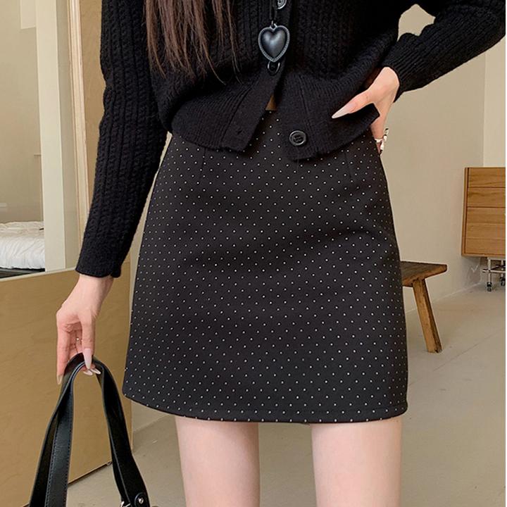 2025秋季新款韩版通勤简约休闲百搭波点高腰半身裙遮跨修身短裙女