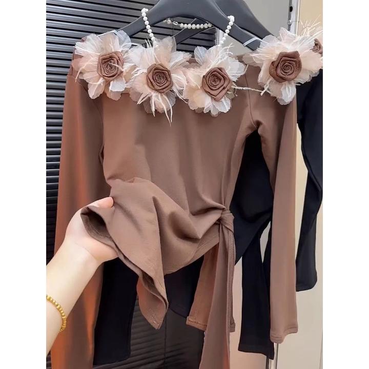 时尚纯欲气质甜美立体花朵性感斜肩不规则修身打底T恤上衣女