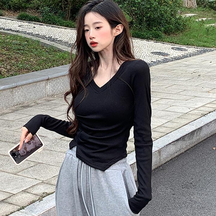 韩版显瘦修身V领长袖下摆不规则短款T恤女2025新款秋季正肩上衣
