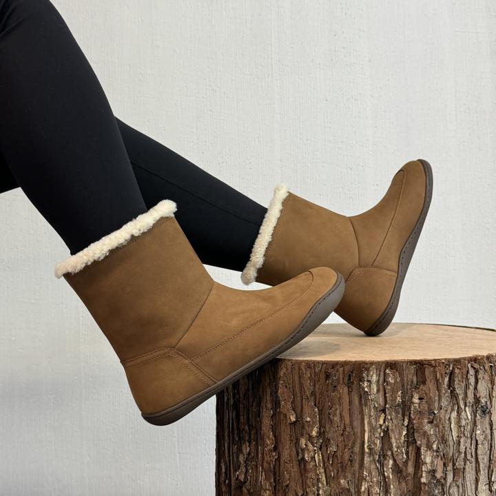 2024秋冬季新款保暖中筒靴时尚户外雪地靴平底羊毛靴百搭 YS-1015