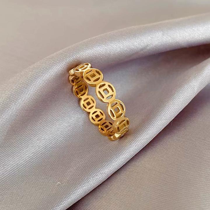 钛钢戒指 高级感轻奢男女士素圈金色戒指小众不掉色情侣对戒手饰