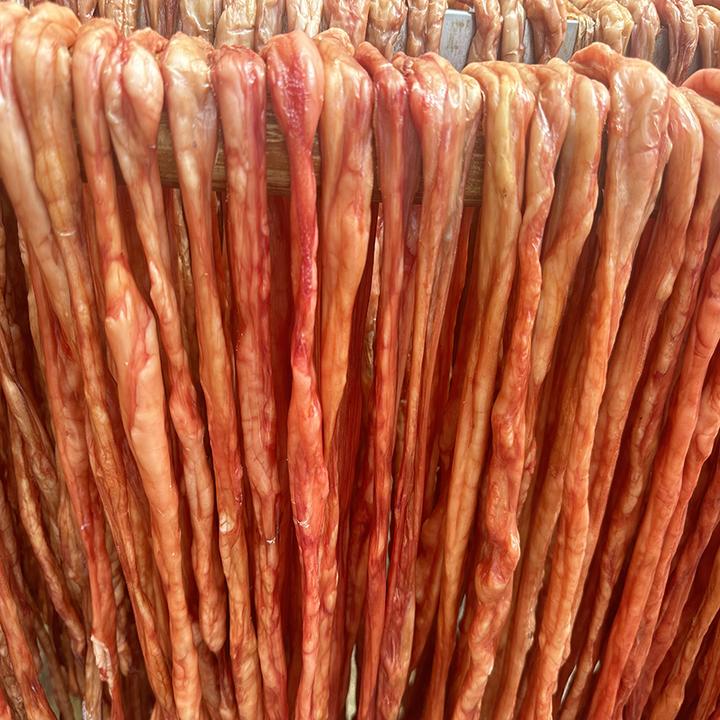 正宗猪小肠散养猪小肠半成品农家散装红肠传统干肠子云南