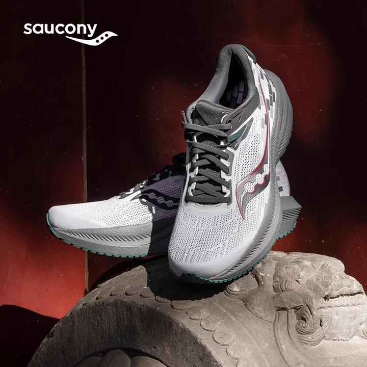 【活动】Saucony索康尼TRIUMPH胜利21专业旗舰缓震跑鞋训练运动鞋