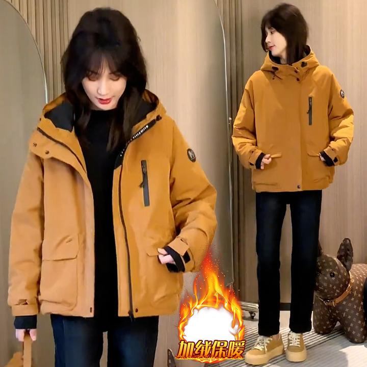加绒加厚小个子连帽短外套女2024年冬季新款高级感百搭工装冲锋衣