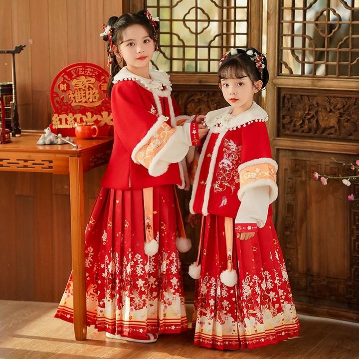 冬季新年汉服女童小女孩拜年服中国风古装加厚儿童唐装兔年过年服