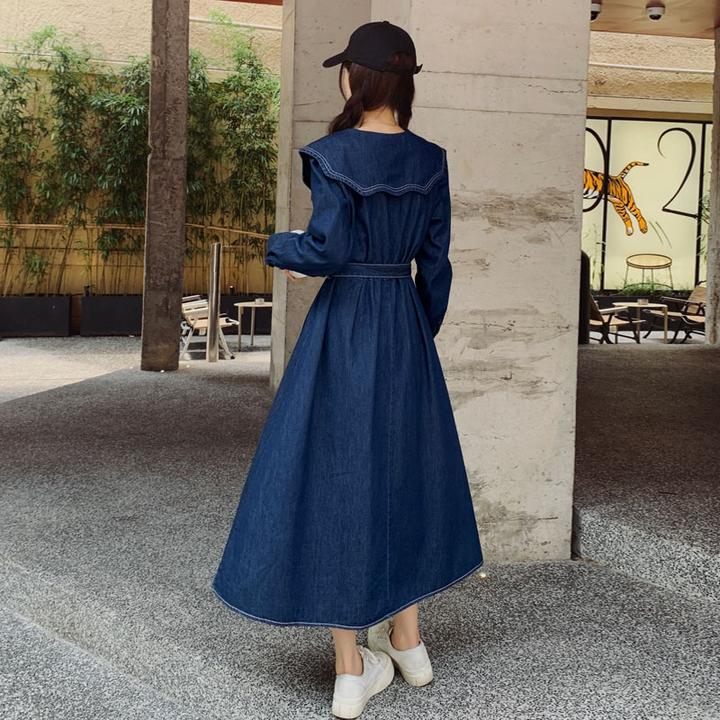 娃娃领牛仔连衣裙女2025新款秋季设计感小众休闲收腰显瘦减龄长裙