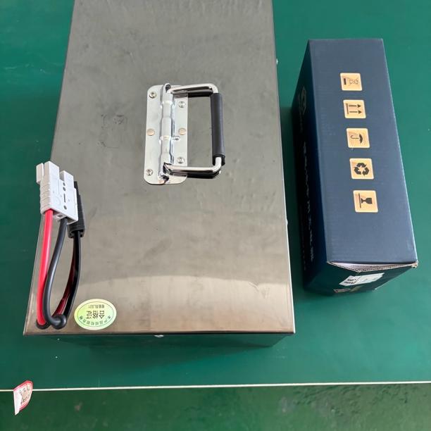 双十一活动72伏60安LG电芯（20串三元）续航160KM尺寸39*20*15