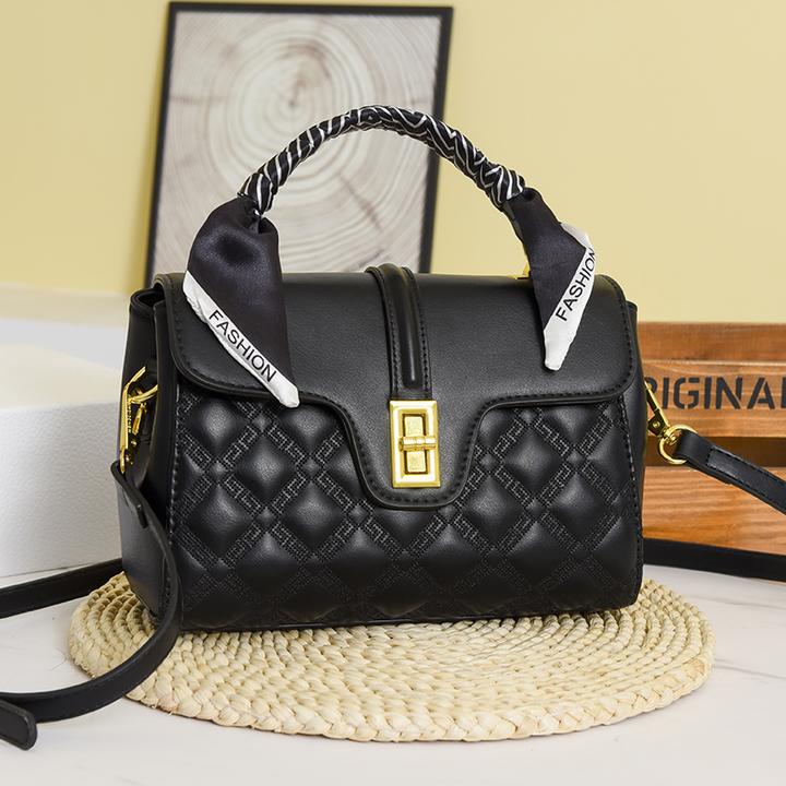 丰赚春季新款菱格绣线单肩斜挎手提休闲时尚多空间韩版女包