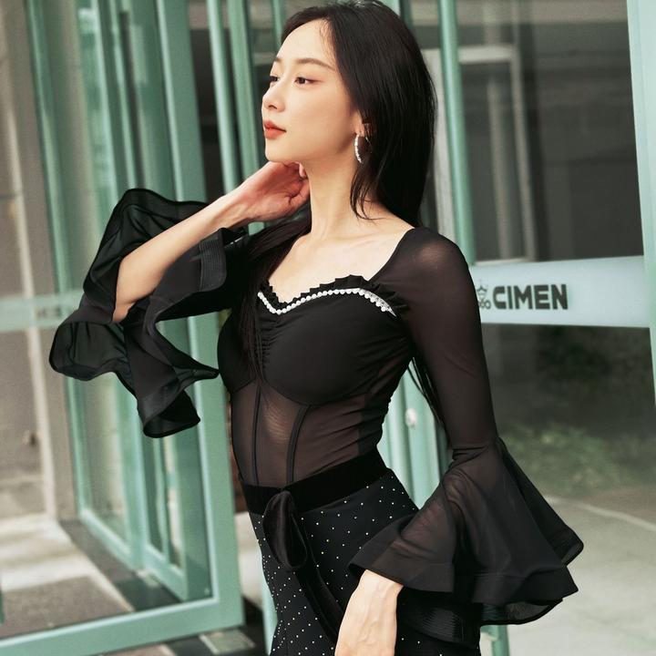 丹珍舞服摩登舞舞蹈练功服国标舞交谊舞双人舞新品专业上衣M12