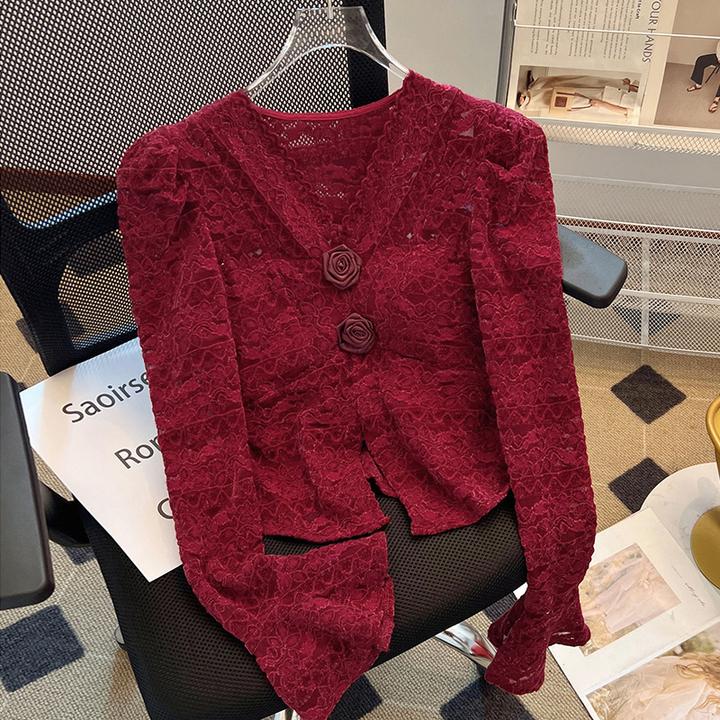 韩版洋气花朵V领蕾丝衫女士春季新款甜美长袖上衣设计感别致小衫