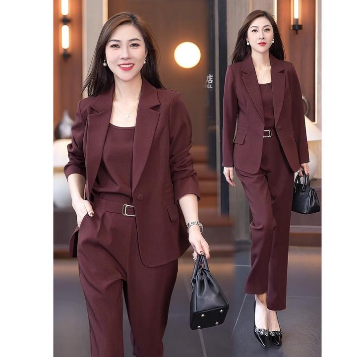 时尚套装女2024秋季新款时髦洋气西装短外套直筒裤显瘦气质三件套