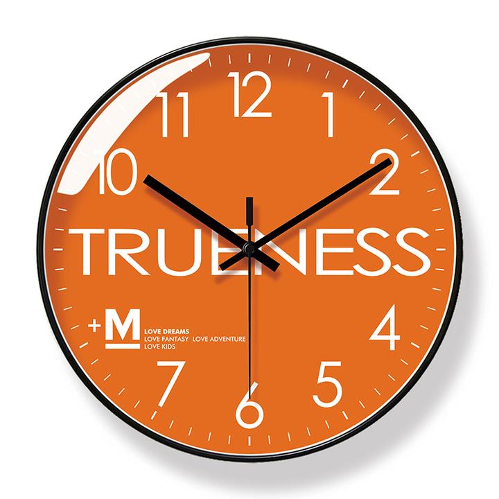 易普拉8204简约清新挂钟客厅钟表时尚新北欧时钟静音扫秒石英钟