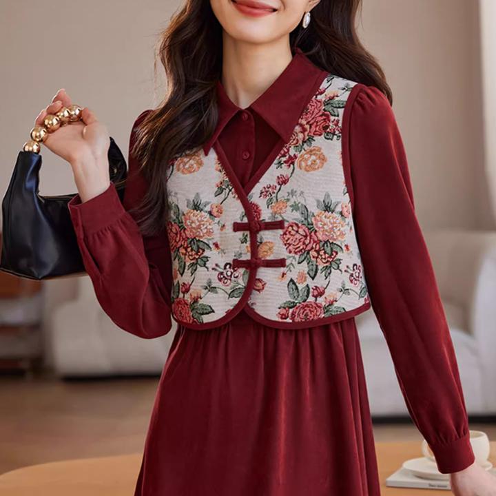 2024年新款春秋女装中国风民族风绣花复古红色马甲连衣裙气质洋气