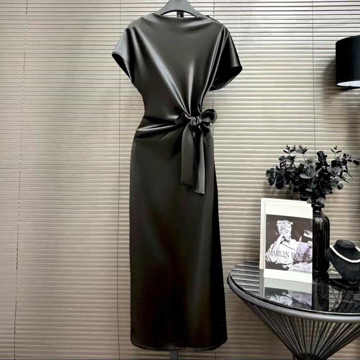 008设计款酸酸连衣高级贵气奢华缎面连衣裙高订款