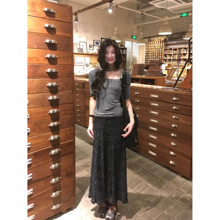 慵懒风休闲短袖T恤+碎花半身裙套装两件套LC 8946#