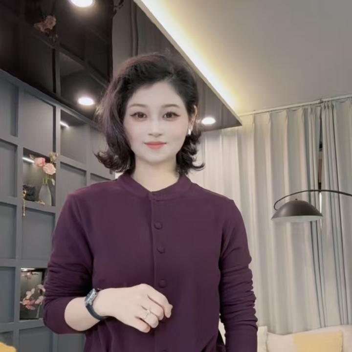 2025女士新款立领时尚休闲洋气纯色双面绒百搭开扣显瘦保暖小衫