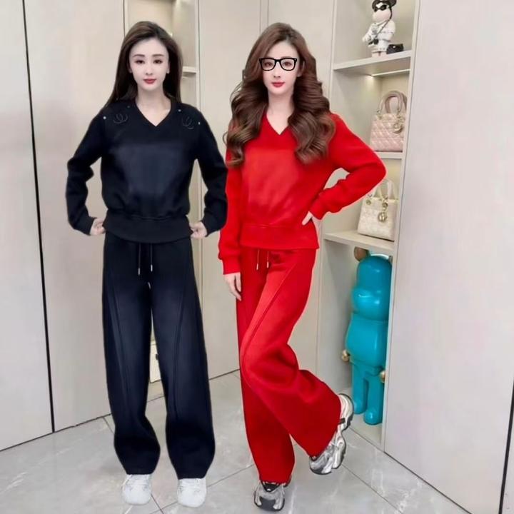 休闲运动套装女2025秋冬潮流时尚新款宽松显瘦V领卫衣阔腿裤套装