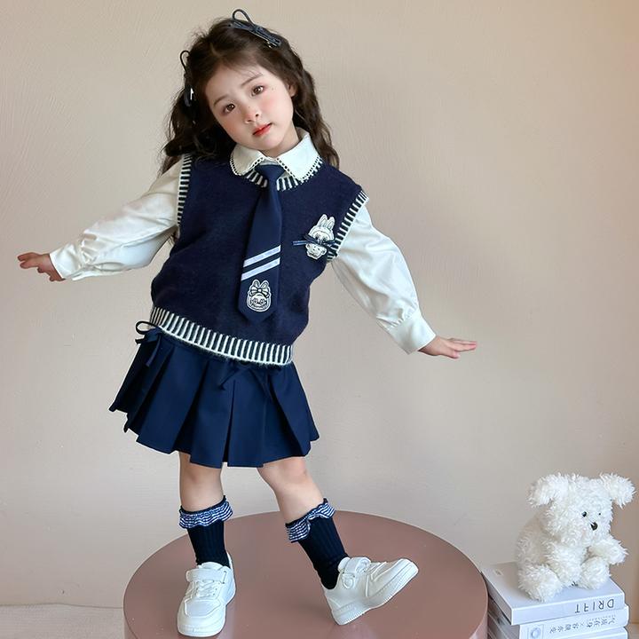 女童套装裙春秋2025新款洋气儿童三件套jk套装女孩秋装学院风裙子