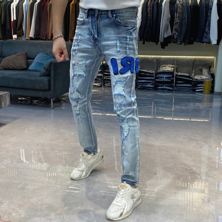 【也许家】新品男士破洞刺绣欧货修身弹力蓝色个性牛仔裤CC3606
