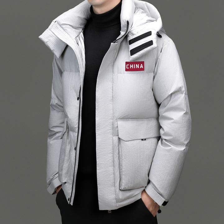 中国红潮牌羽绒服男士工装本命年冬季新款保暖加厚鸭绒服可拆卸帽