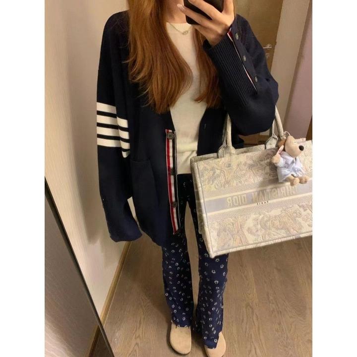 开衫毛衣女早秋四条杠学院风条纹领高级感短款情侣针织外套