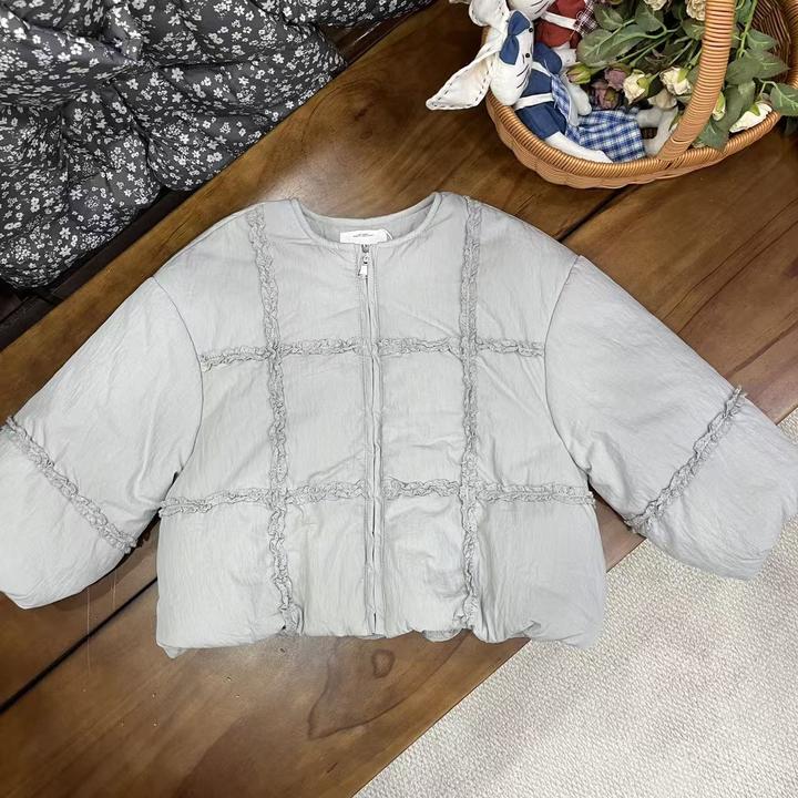 〖姐姐家〗2025冬款儿童蕾丝木耳边方格棉服外套 jd25006 bt6786