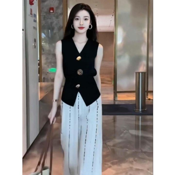 黑色小西装马甲女春秋薄款设计感小众独特别致高级感无袖背心上衣