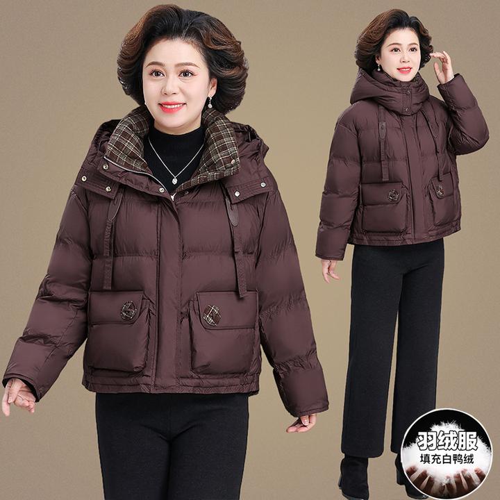 妈妈装大码冬季短款冬装长款爆款羽绒外套女女款2025新款时尚气质