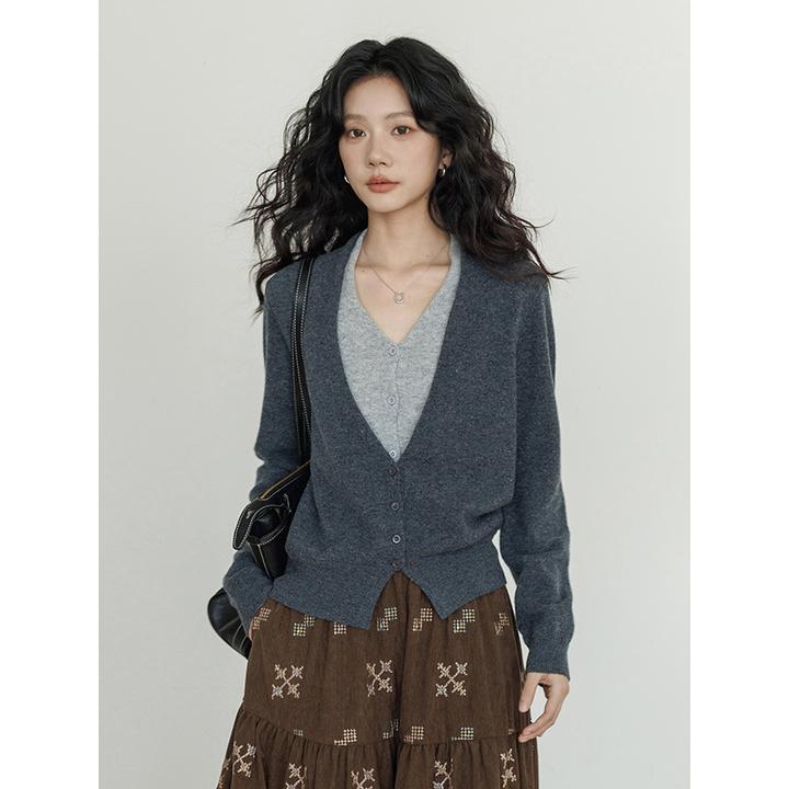 vastand维尚 冬季v领假两件羊毛针织衫女显瘦磨毛软糯设计感毛衣