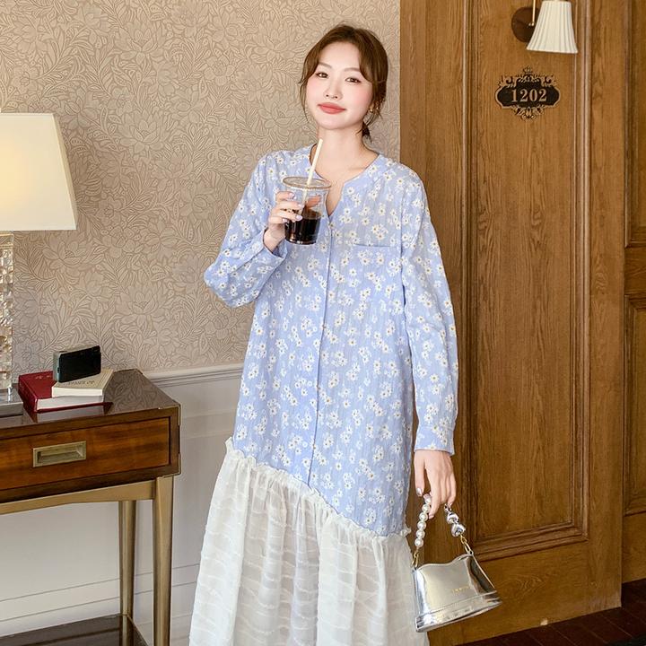 时尚小雏菊印花连衣裙女2025秋季新款蕾丝拼接长袖碎花甜美A字裙